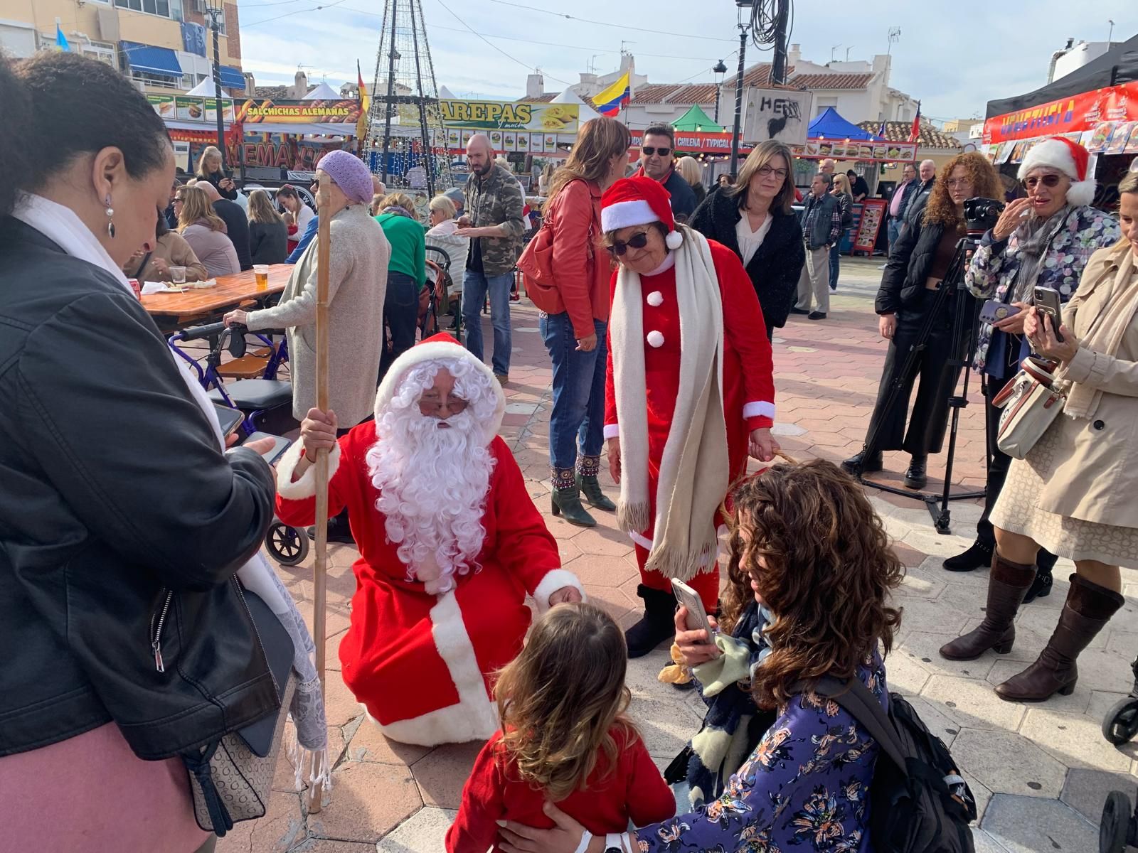 Benalmádena&#039;s international festival - in pictures